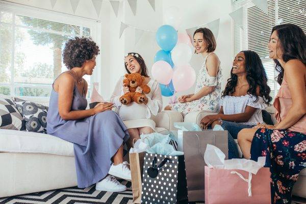  Throwing a Postpartum Party to Help with the Fourth Trimester