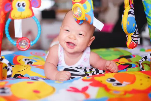 Tummy time feature