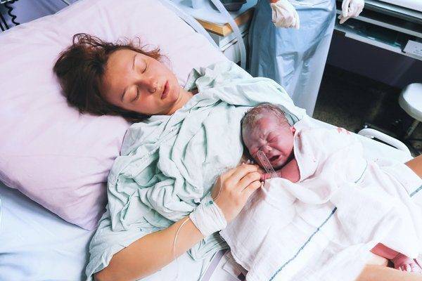  The First 24 Hours After Labor: What To Expect