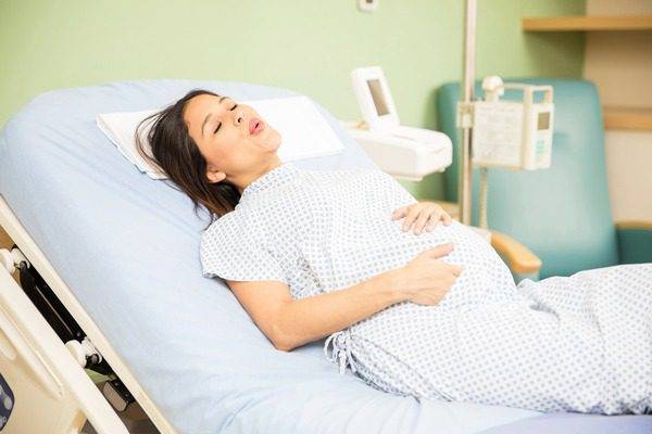 preterm labor feature